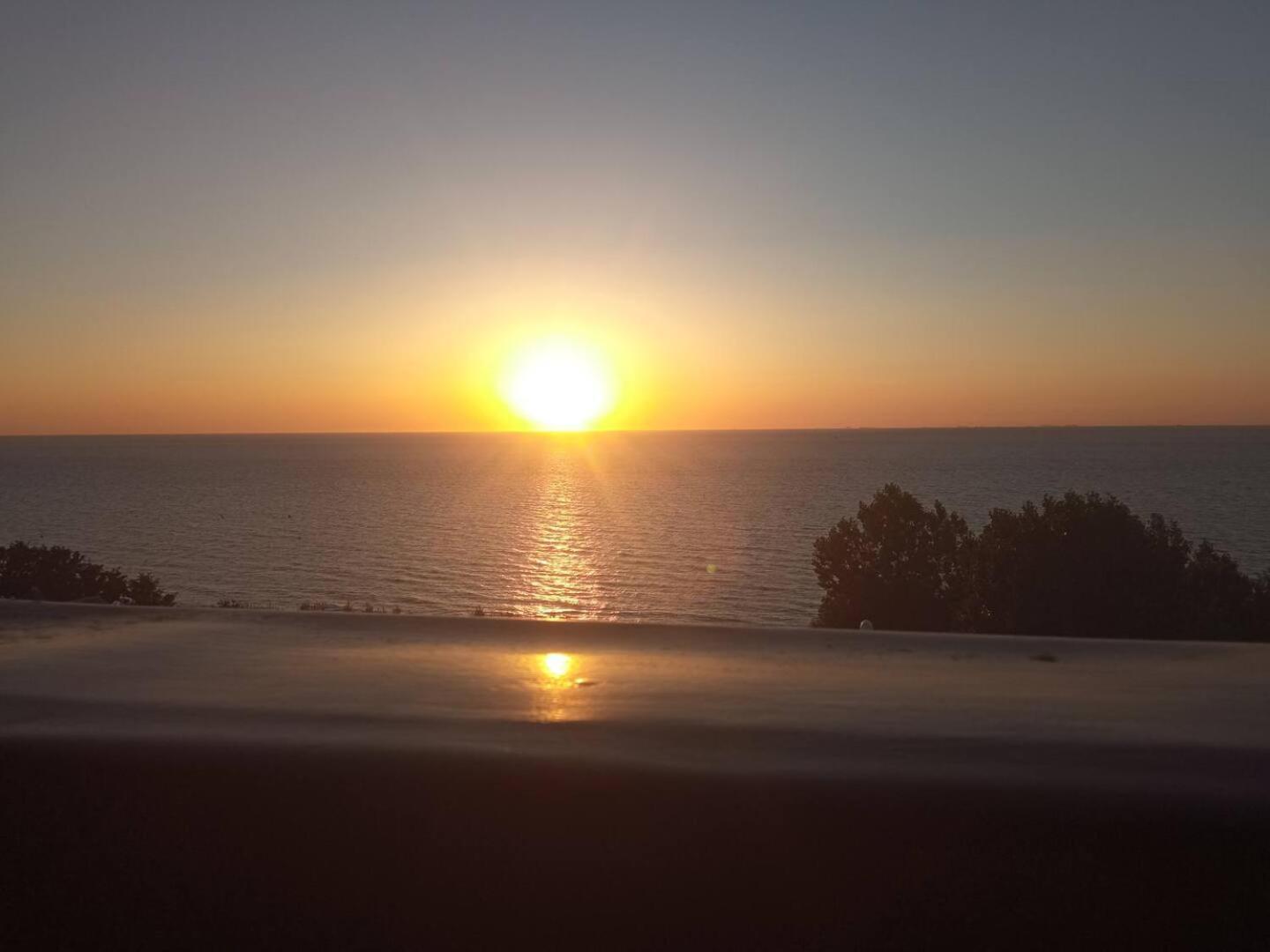 Appartement 45M2 - Proche Deauville - Vue Mer Bénerville-sur-Mer Dış mekan fotoğraf
