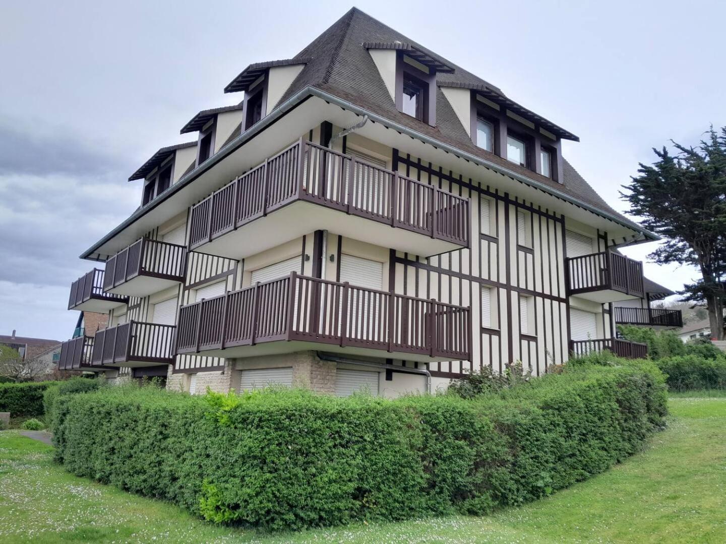 Appartement 45M2 - Proche Deauville - Vue Mer Bénerville-sur-Mer Dış mekan fotoğraf